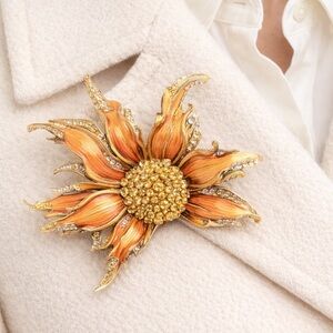 Vintage Orange and Gold tone Floral rhinestone Brooch